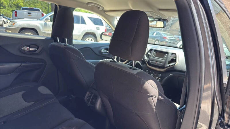 2017 Jeep Cherokee