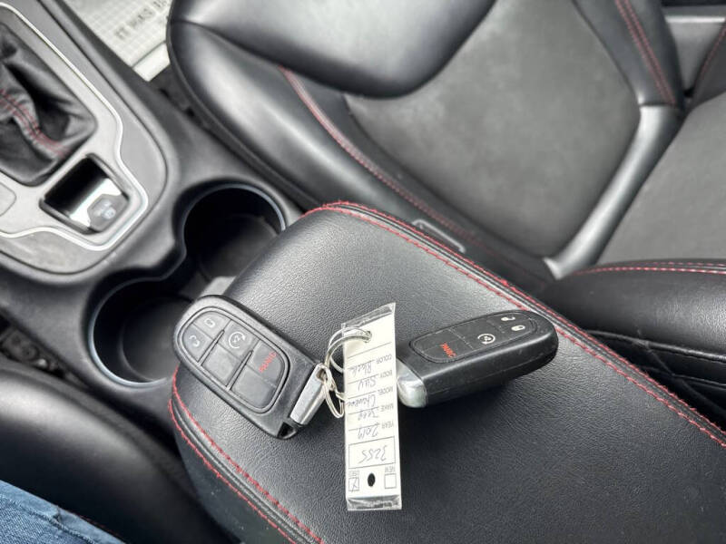 2019 Jeep Cherokee Trailhawk