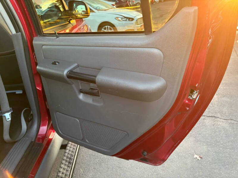 2005 Ford Explorer Sport Trac Adrenalin