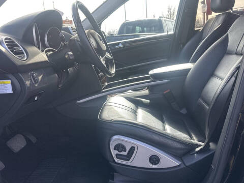 2010 Mercedes-Benz M-Class ML 550