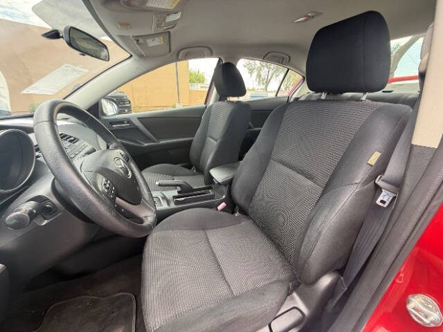 2013 Mazda MAZDA3 i Touring