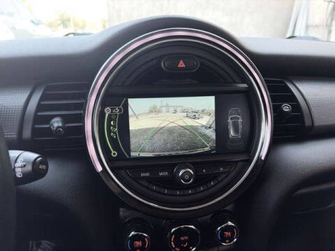 2017 MINI Hardtop 2 Door Cooper