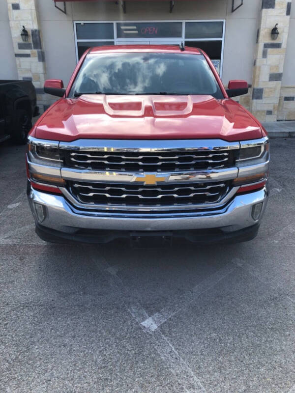 2017 Chevrolet Silverado 1500 LT's photo