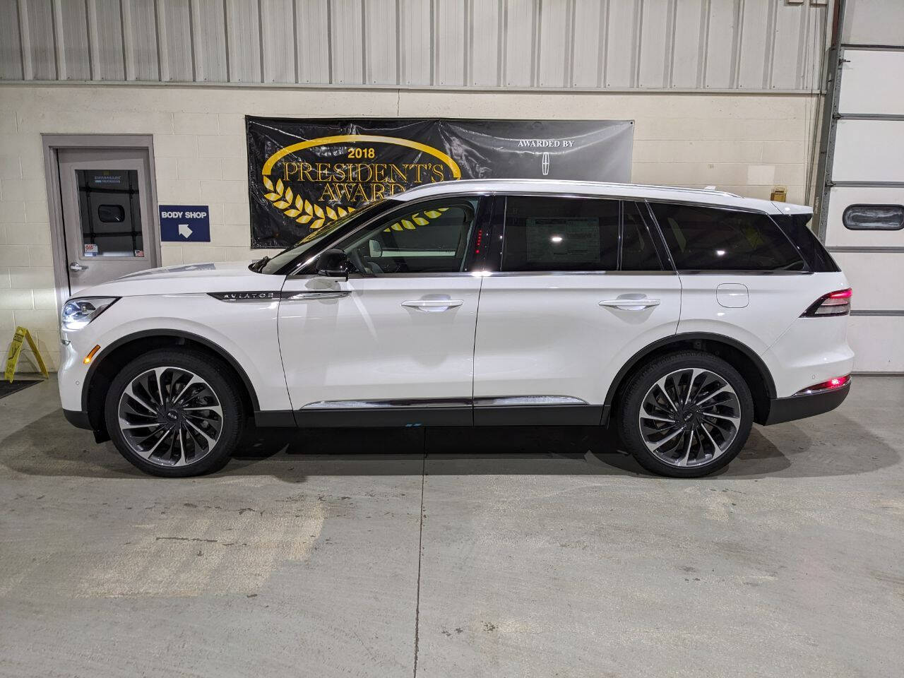 2023 Lincoln Aviator