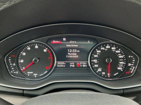 2022 Audi Q5 quattro Premium 40 TFSI