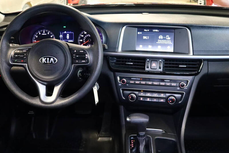 2017 Kia Optima LX