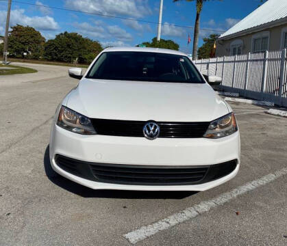 2011 Volkswagen Jetta for sale at UNITED AUTO BROKERS in Hollywood FL