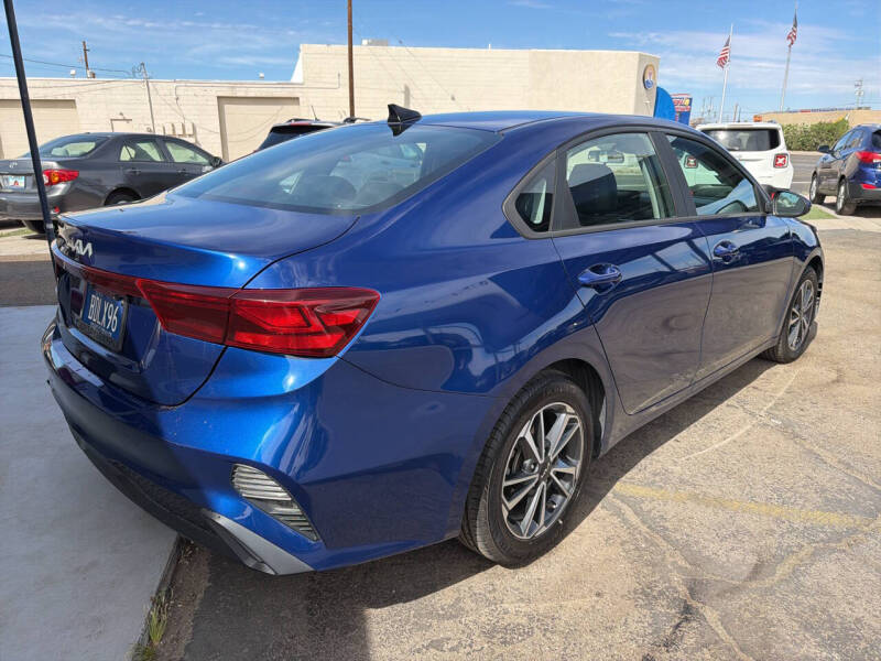 2022 Kia Forte FE