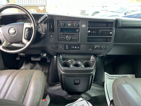 2017 Chevrolet Express 3500