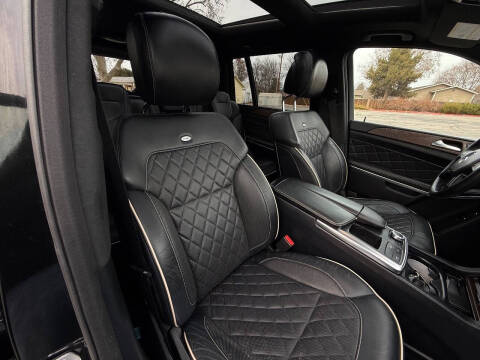 2015 Mercedes-Benz GL-Class GL 550 4MATIC