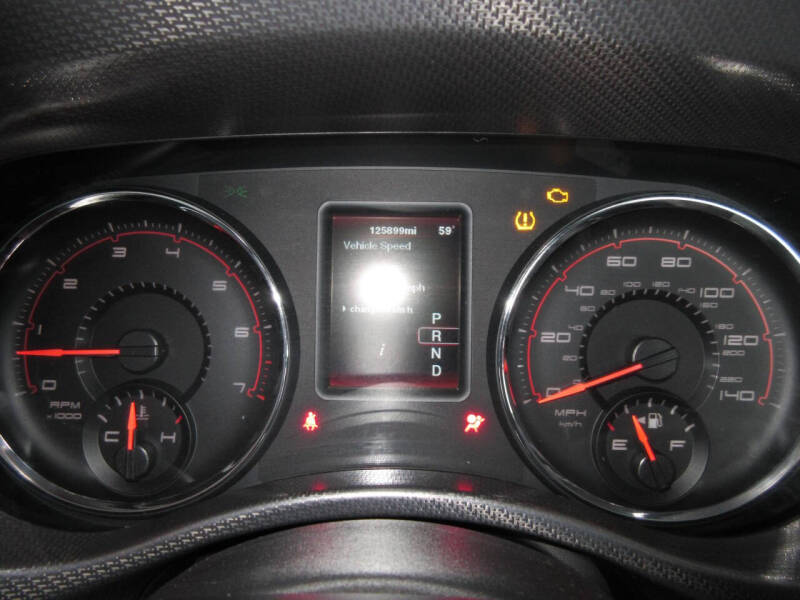 2012 Dodge Charger SE