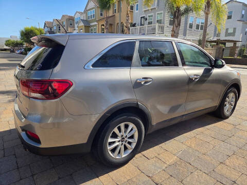 2019 Kia Sorento LX