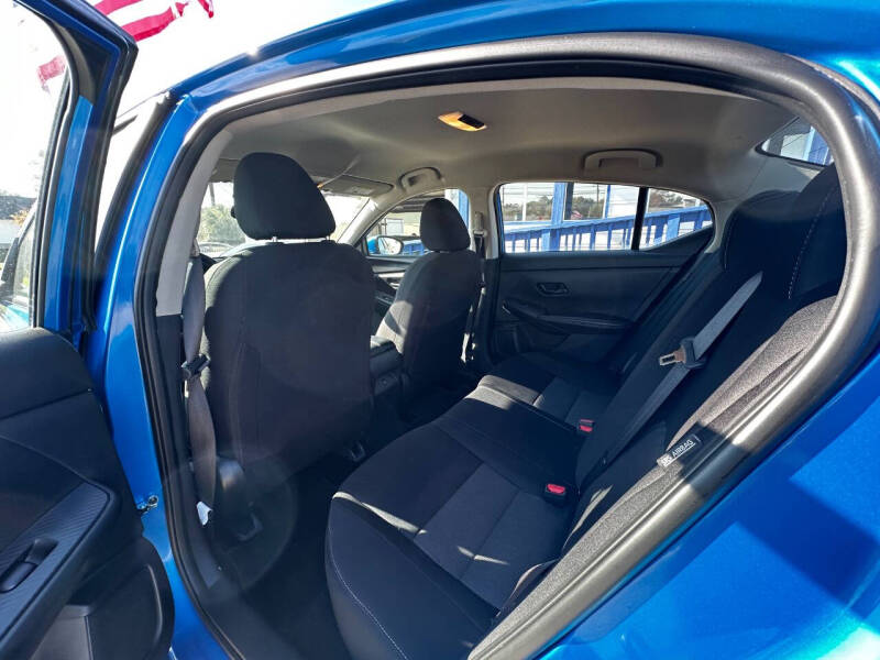 2025 Nissan Sentra SV