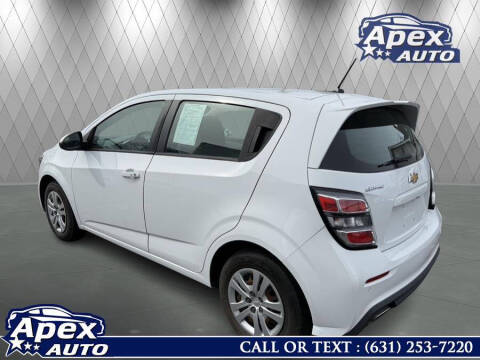 2020 Chevrolet Sonic LT