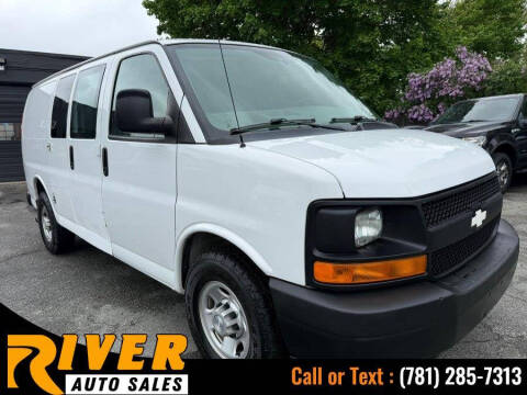 2017 Chevrolet Express 2500