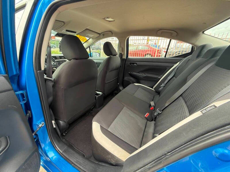 2021 Nissan Versa SV