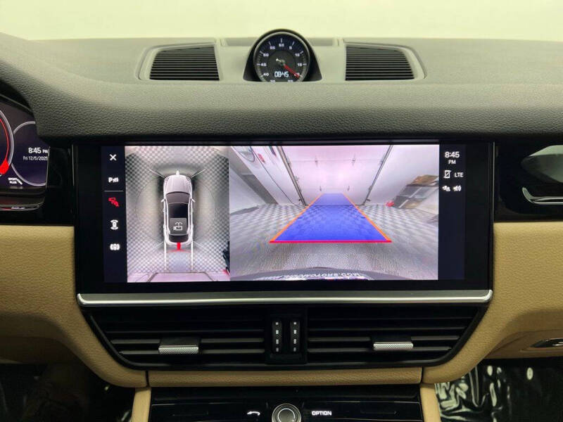 2022 Porsche Cayenne