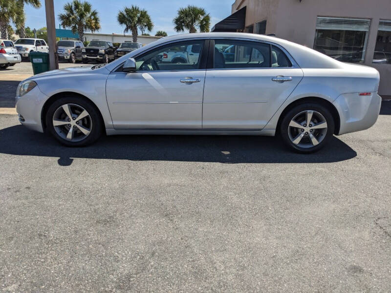 2010 Chevrolet Malibu 1LS photo 3