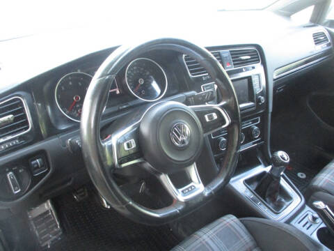 2015 Volkswagen Golf GTI S