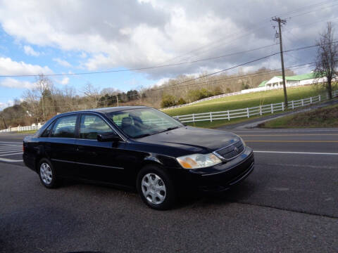 2001 Toyota Avalon for sale at Car Depot Auto Sales Inc in Knoxville TN