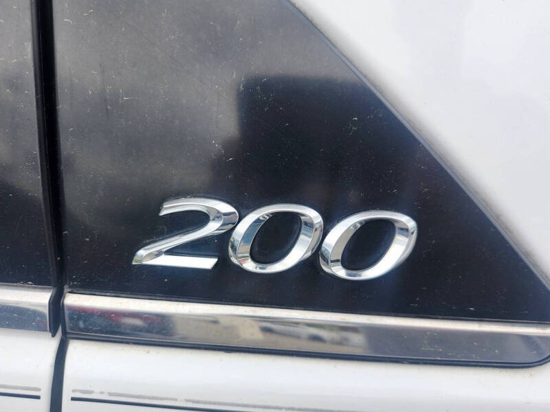 2011 Chrysler 200 S