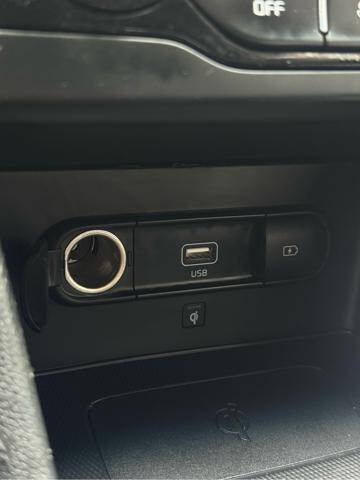 2022 Kia Niro Touring Special Edition