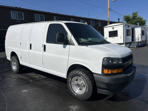 2020 Chevrolet Express 2500