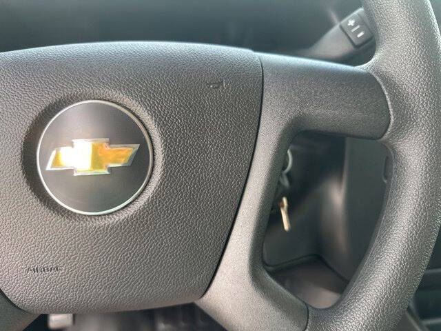 2026 Chevrolet Express 2500