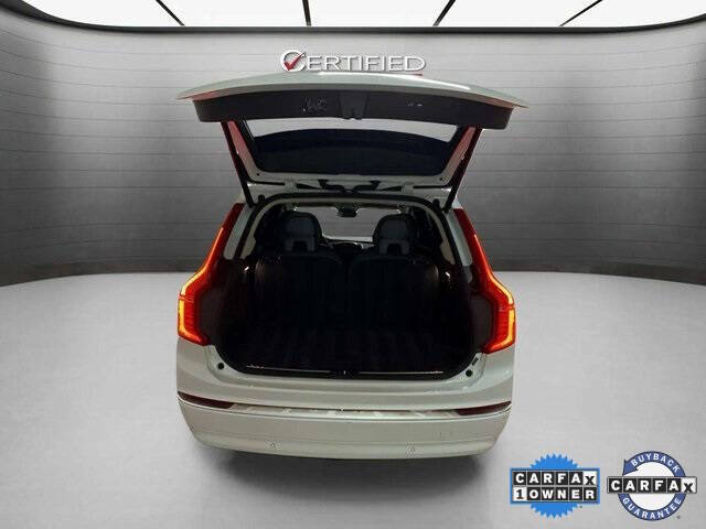 2025 Volvo XC90 B6 Plus Bright Theme 7P