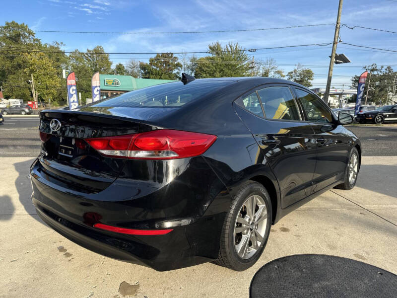 2018 Hyundai Elantra SEL