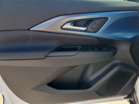 2026 Chevrolet Equinox EV LT 2