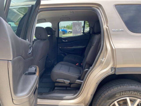 2022 GMC Acadia SLE
