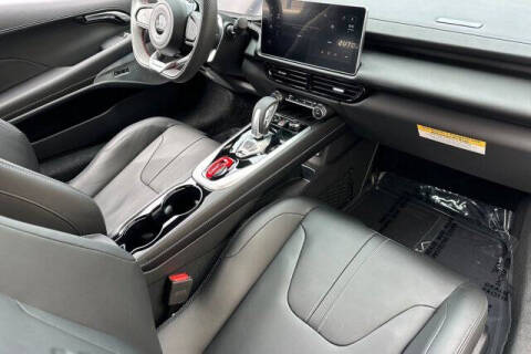 2025 Lotus Emira V6 Base