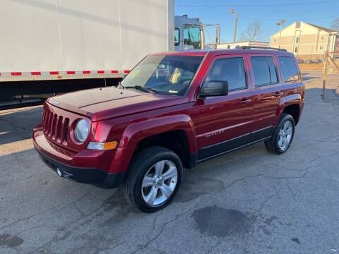 2014 Jeep Patriot for sale at Connect Truck and Van Center in Indianapolis IN