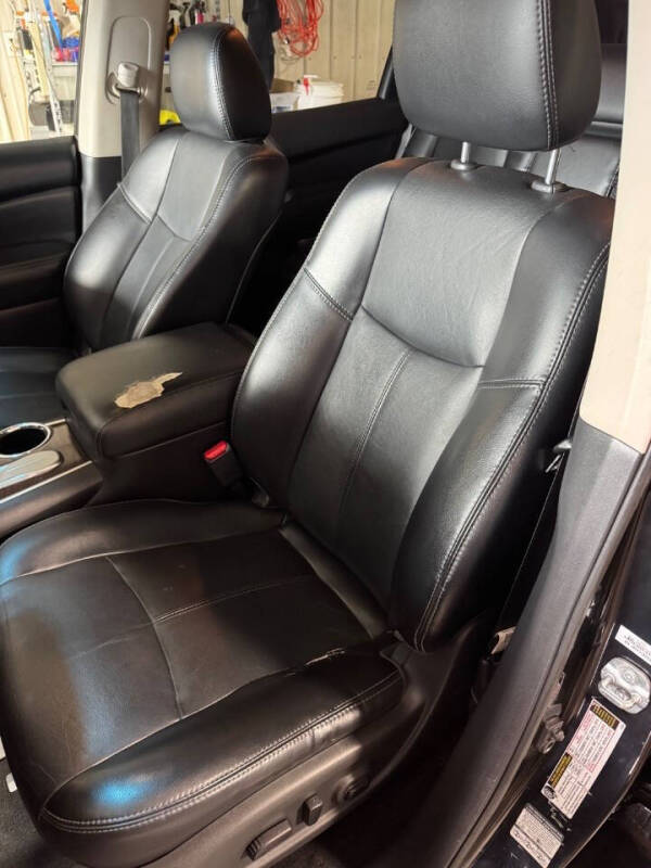 2015 Nissan Pathfinder SL