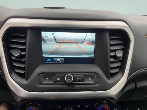 2018 GMC Acadia SLE-2