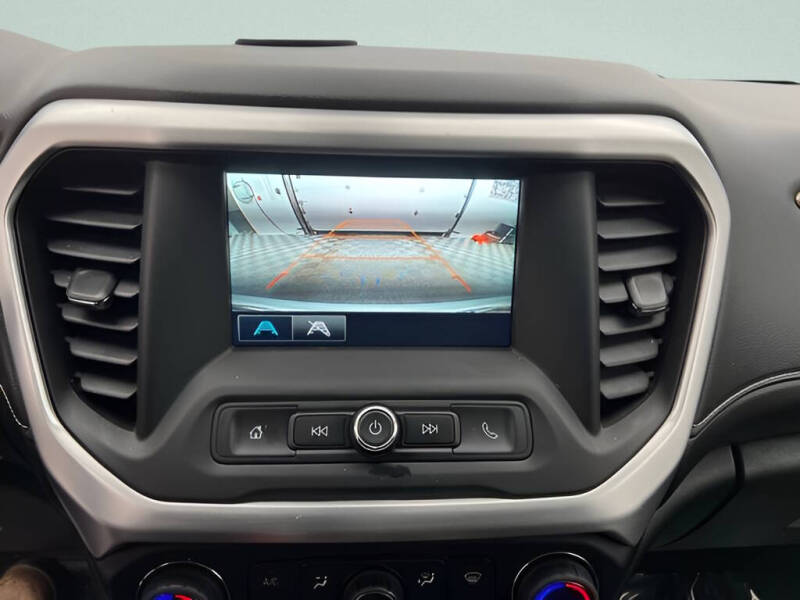 2018 GMC Acadia SLE-2