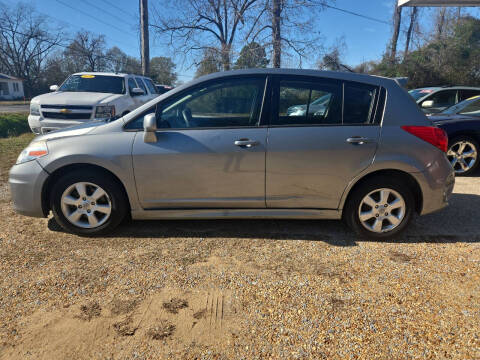 2011 Nissan Versa 1.8 SL