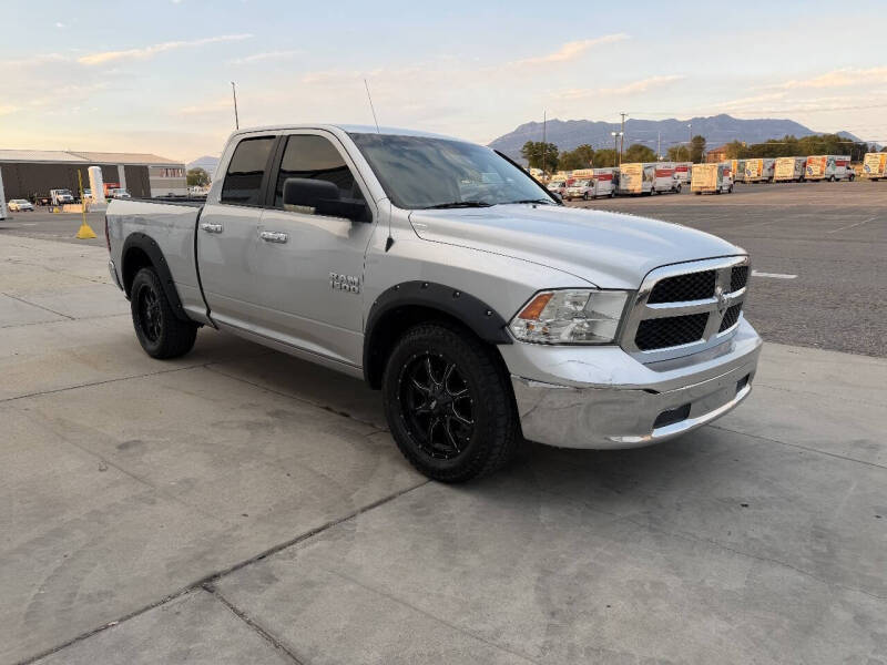 2015 RAM 1500 SLT