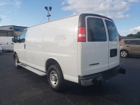 2020 Chevrolet Express 2500