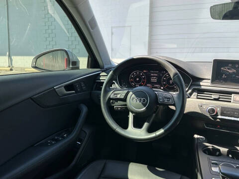 2018 Audi A4 2.0T quattro Prestige