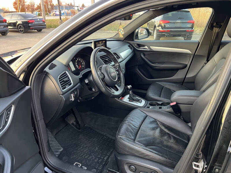 2016 Audi Q3 2.0T quattro Premium Plus