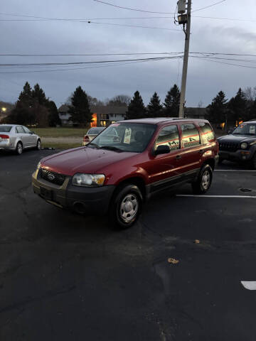 2005 Ford Escape XLS