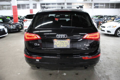 2011 Audi Q5 2.0T quattro Premium Plus