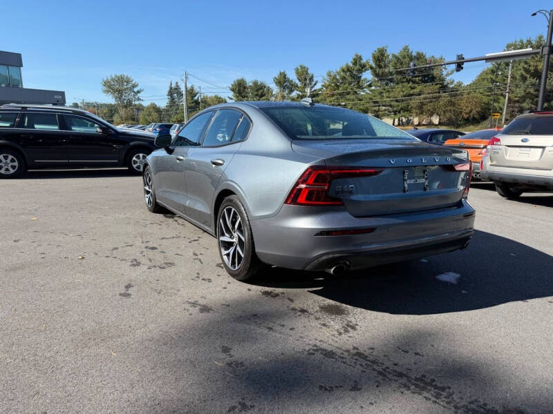 2019 Volvo S60 T6 Momentum