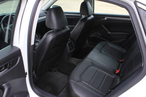 2016 Volkswagen Passat