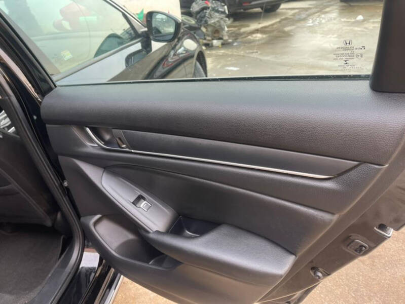 2020 Honda Accord Hybrid EX