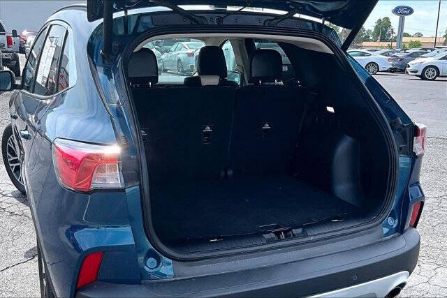 2020 Ford Escape SEL