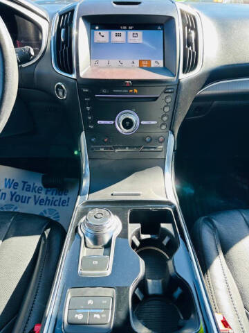 2019 Ford Edge Titanium