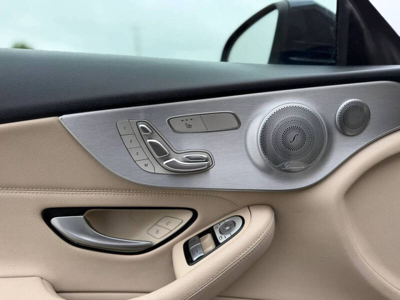 2017 Mercedes-Benz C-Class C 300 4MATIC